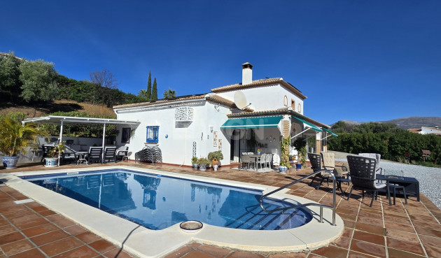 Wiederverkauf - Villa - La Vinuela - Inland