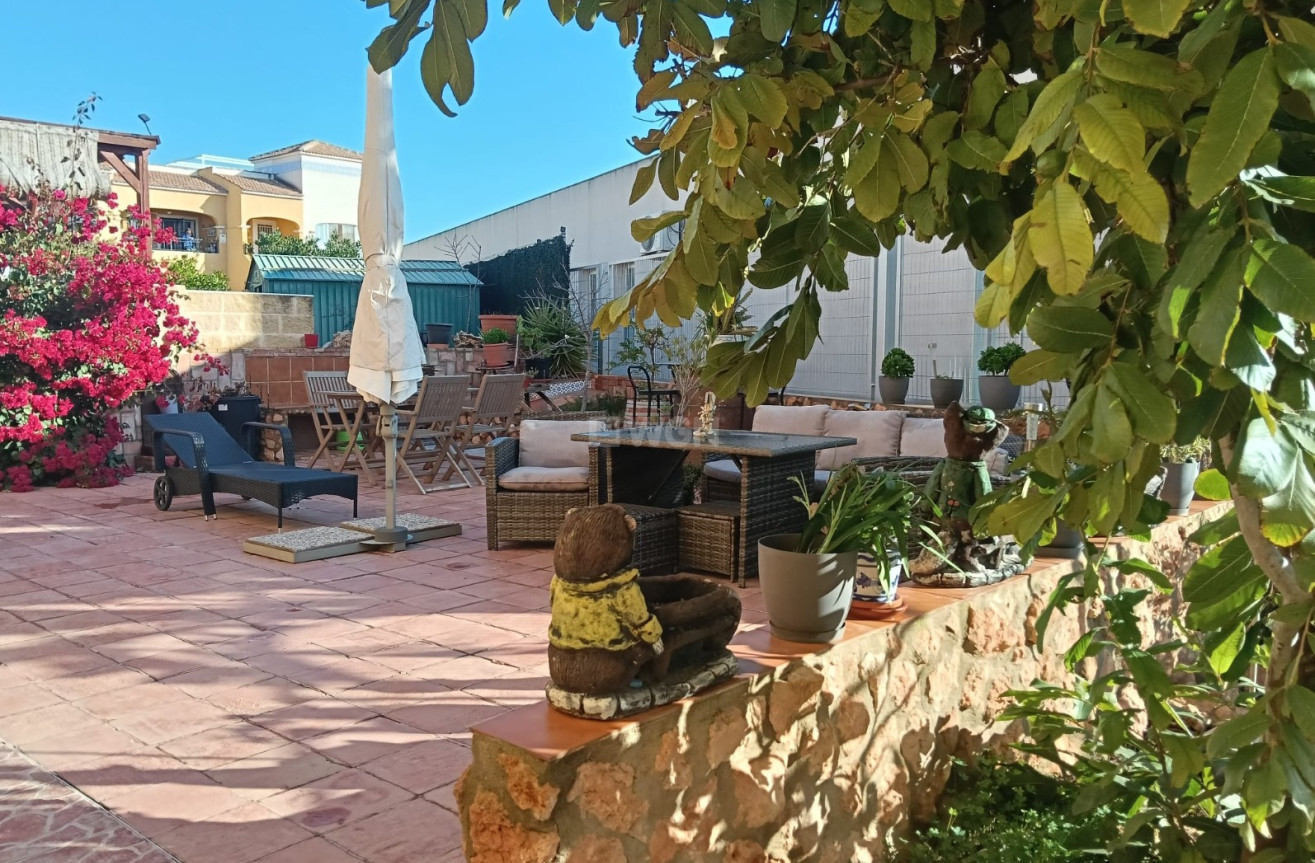 Reventa - Apartamento / piso - Los Montesinos - Costa Blanca