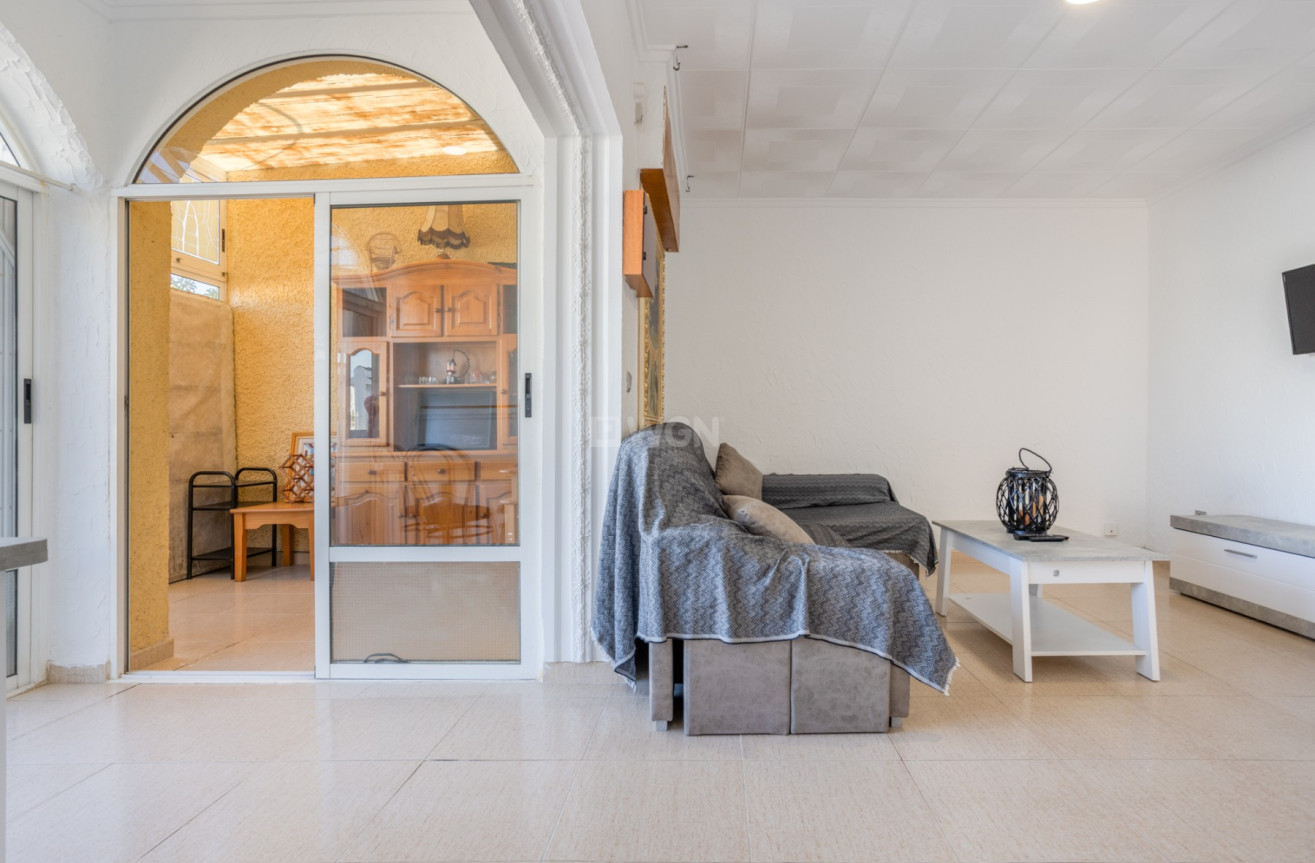 Reventa - Villa - Torrevieja - Costa Blanca