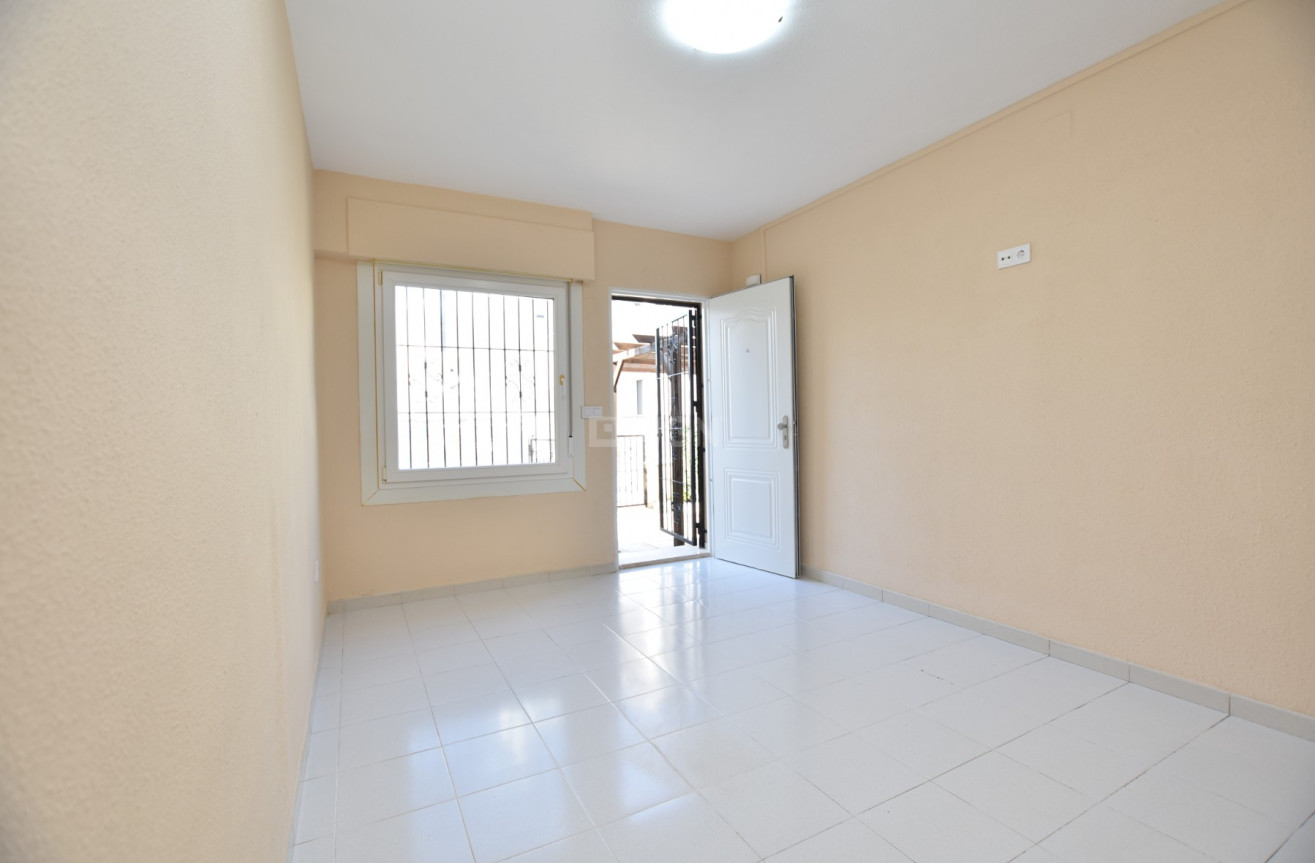 Reventa - Property - Torrevieja - Costa Blanca