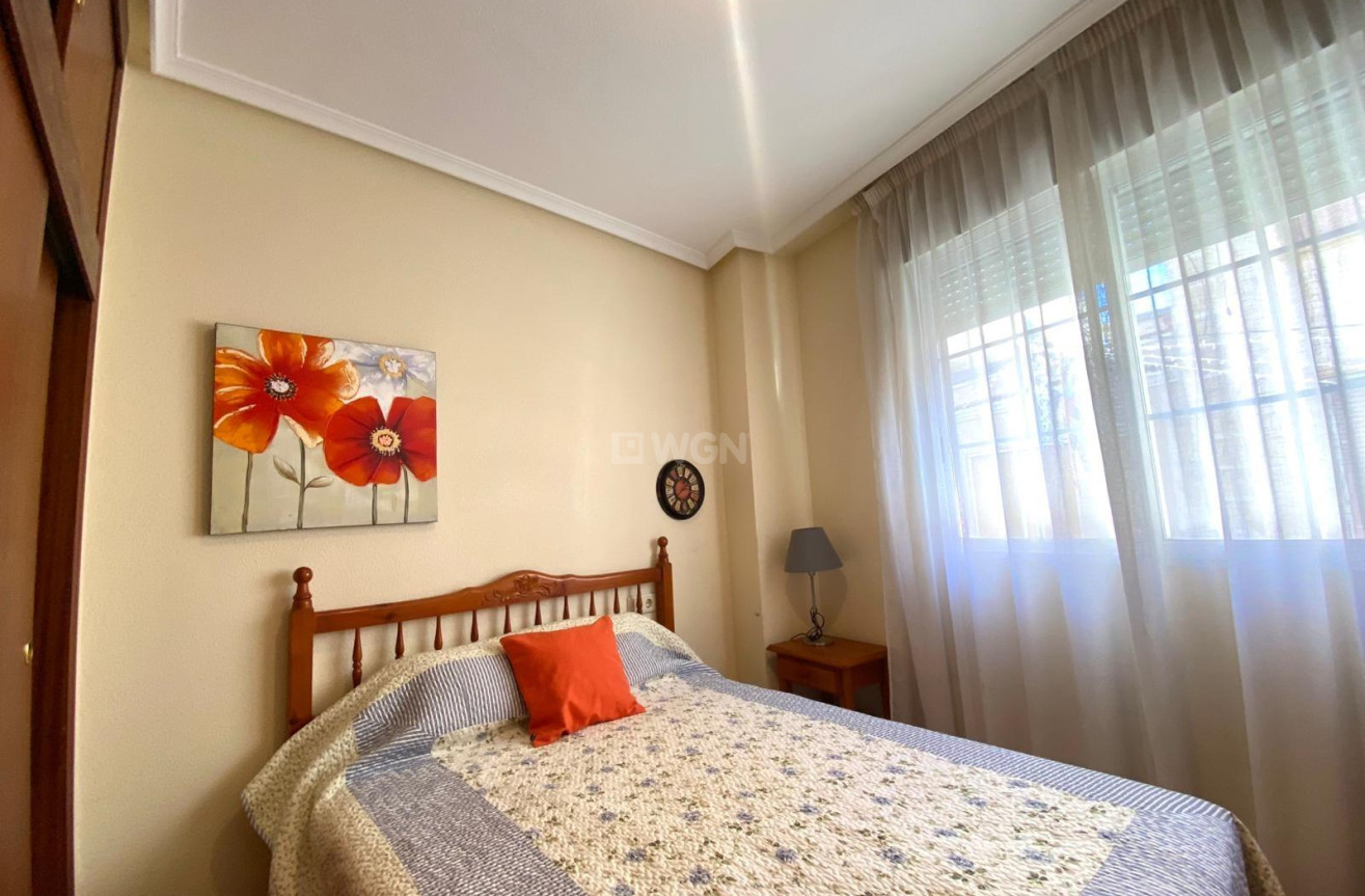 Reventa - Apartamento / piso - Callosa de Segura - Comunidad Valenciana