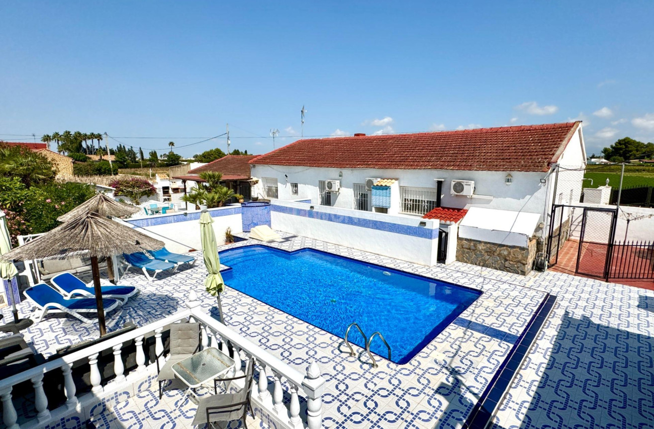 Resale - Villa - Dolores - Comunidad Valenciana