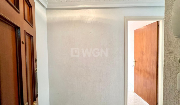 Reventa - Apartamento / piso - Torrevieja - Paseo Maritimo