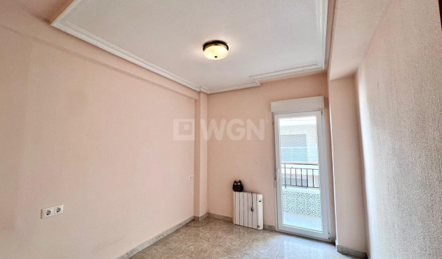 Reventa - Apartamento / piso - Torrevieja - Paseo Maritimo