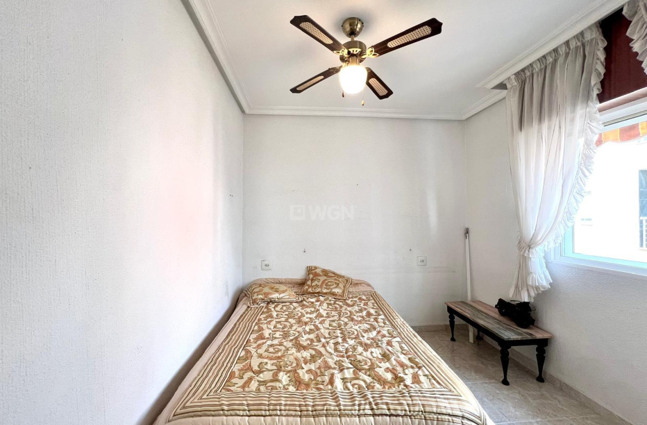 Reventa - Apartamento / piso - Torrevieja - Paseo Maritimo