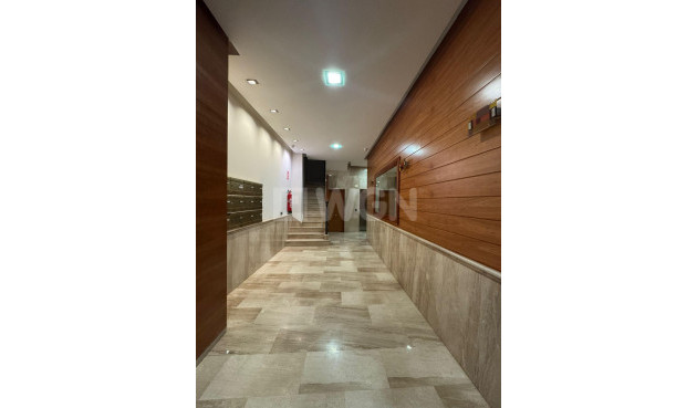 Reventa - Apartamento / piso - Orihuela - Orihuela Ciudad