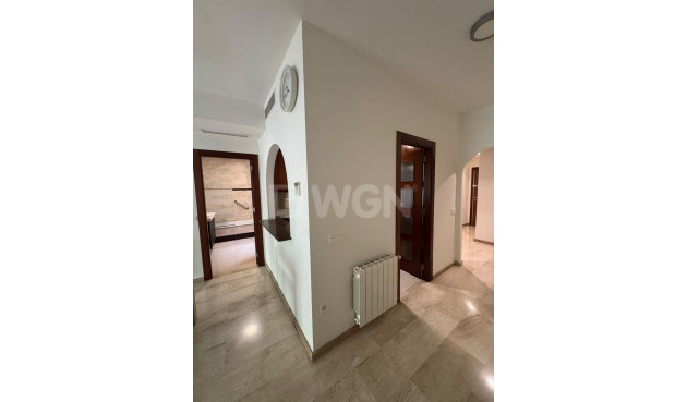 Reventa - Apartamento / piso - Orihuela - Orihuela Ciudad