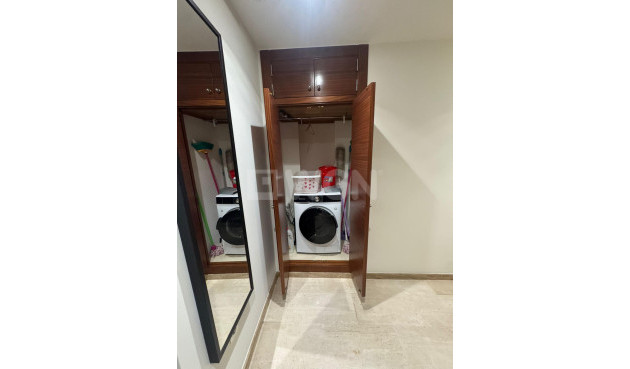 Reventa - Apartamento / piso - Orihuela - Orihuela Ciudad