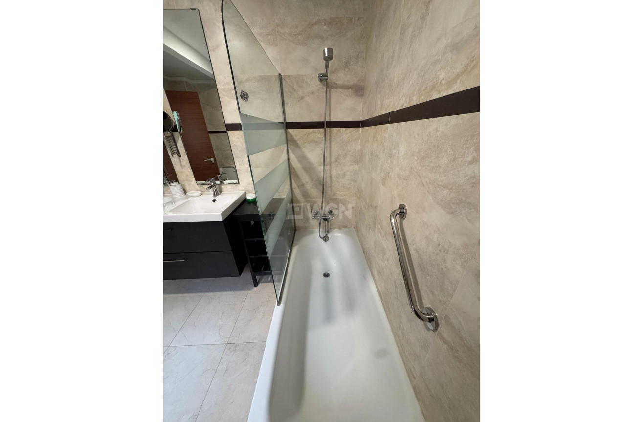 Reventa - Apartamento / piso - Orihuela - Orihuela Ciudad