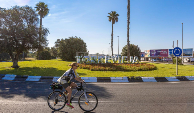 Wiederverkauf - Bungalow - Torrevieja - La Siesta - El Salado - Torreta