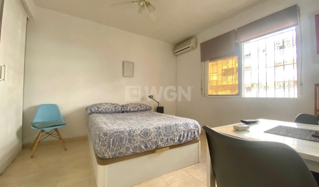 Reventa - Apartamento / piso - Torrevieja - Estacion De Autobuses