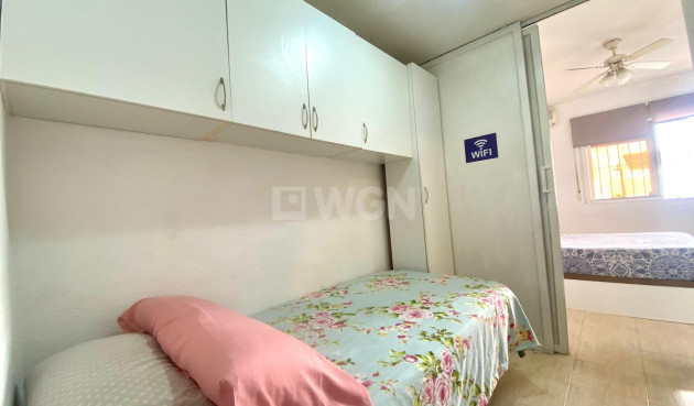 Reventa - Apartamento / piso - Torrevieja - Estacion De Autobuses