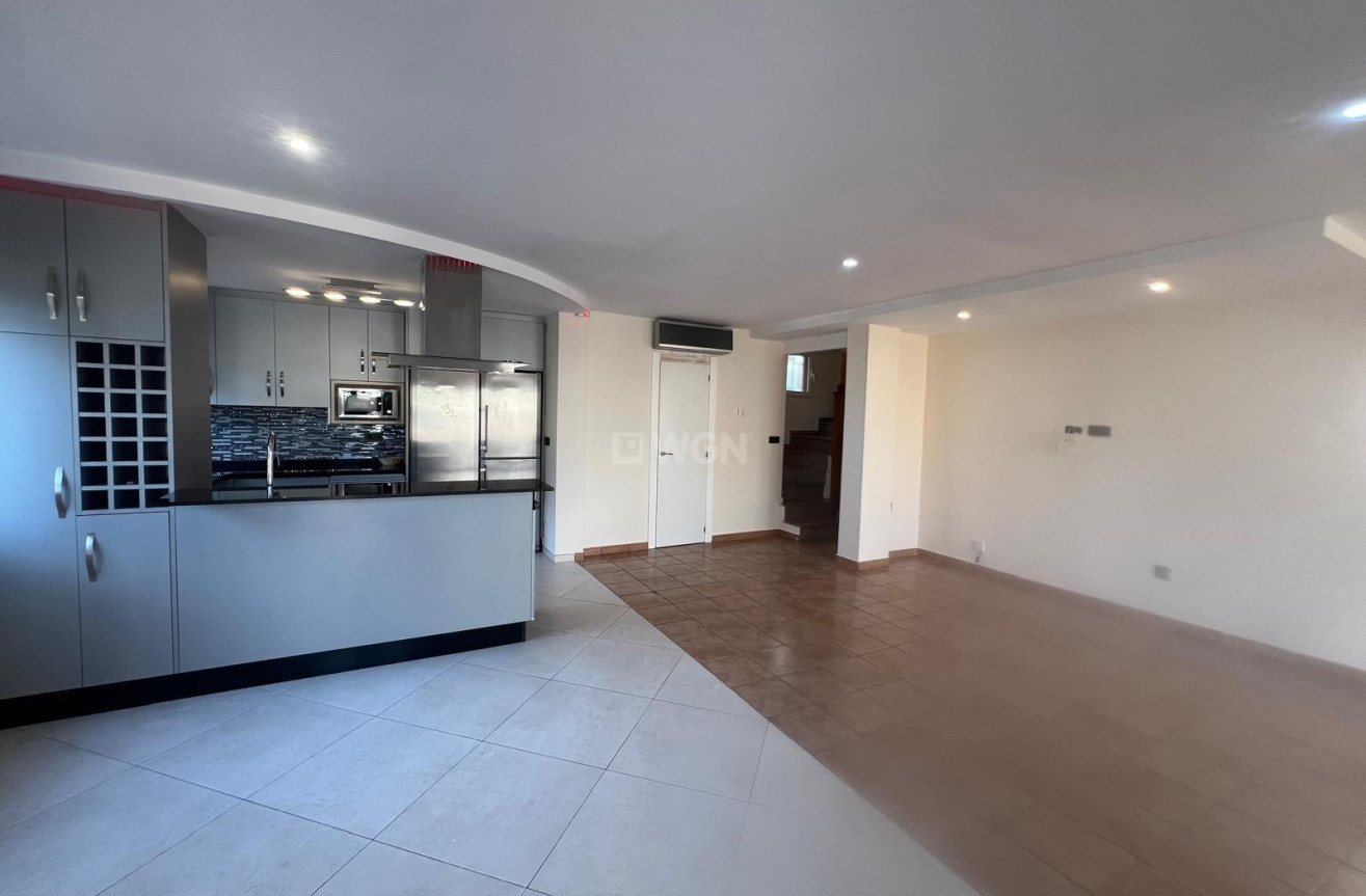 Resale - Villa - Orihuela Costa - Villamartín-las Filipinas