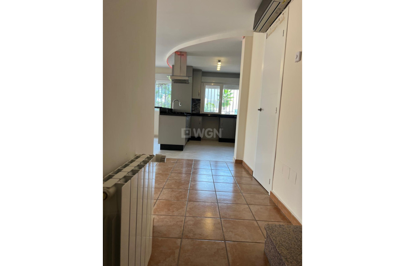 Resale - Villa - Orihuela Costa - Villamartín-las Filipinas