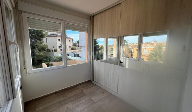 Resale - Villa - Orihuela Costa - Villamartín-las Filipinas