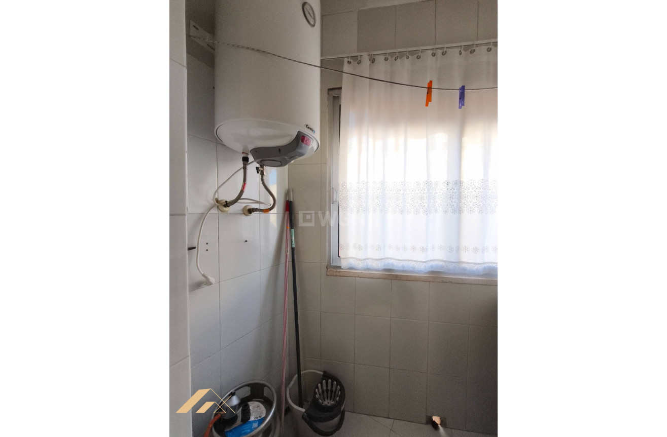 Odsprzedaż - Mieszkanie w bloku - Lo Pagan - LA PUNTICA