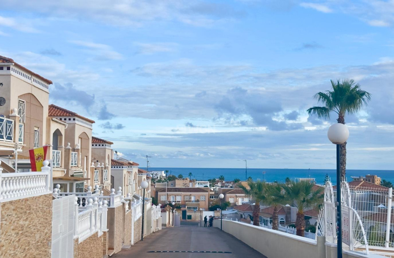 Resale - Bungalow - Torrevieja - Torreblanca