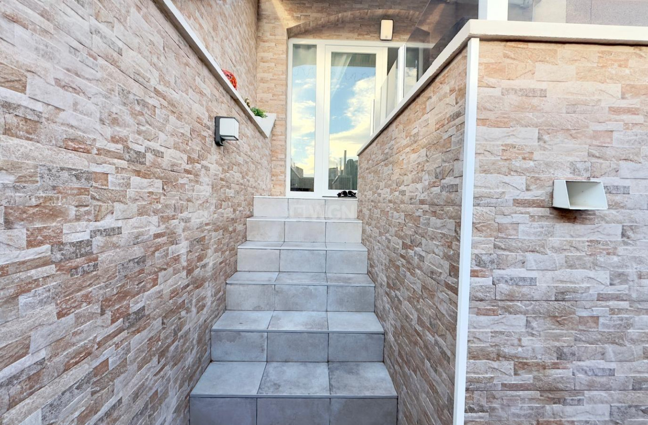 Resale - Bungalow - Torrevieja - Torreblanca