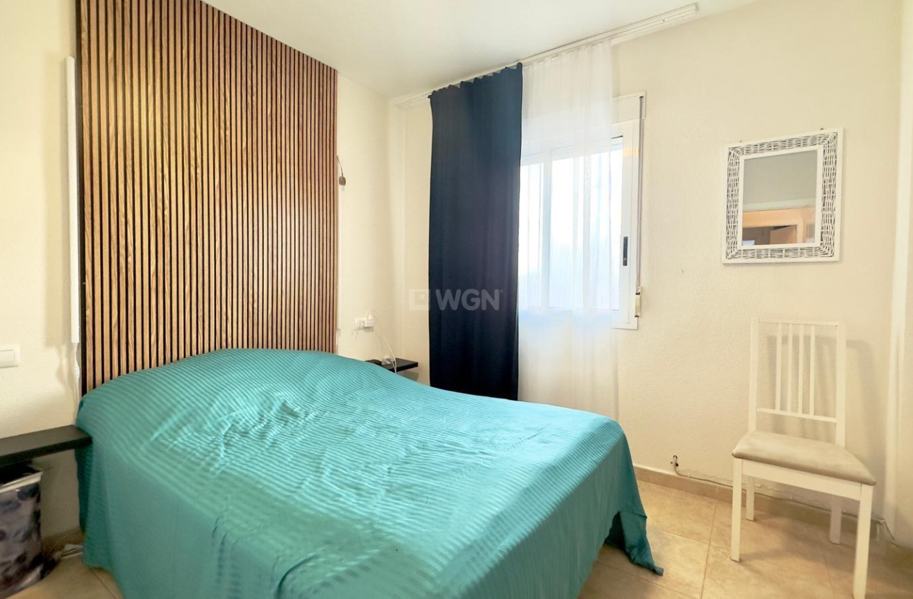 Resale - Bungalow - Torrevieja - Torreblanca