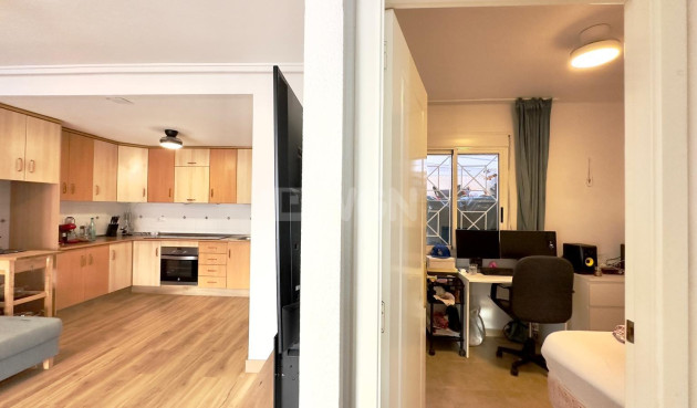 Resale - Bungalow - Torrevieja - Torreblanca
