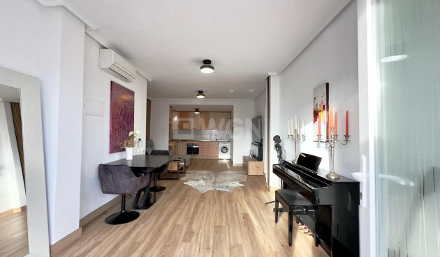 Resale - Bungalow - Torrevieja - Torreblanca