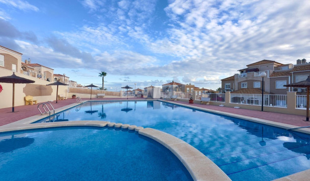 Resale - Bungalow - Torrevieja - Torreblanca