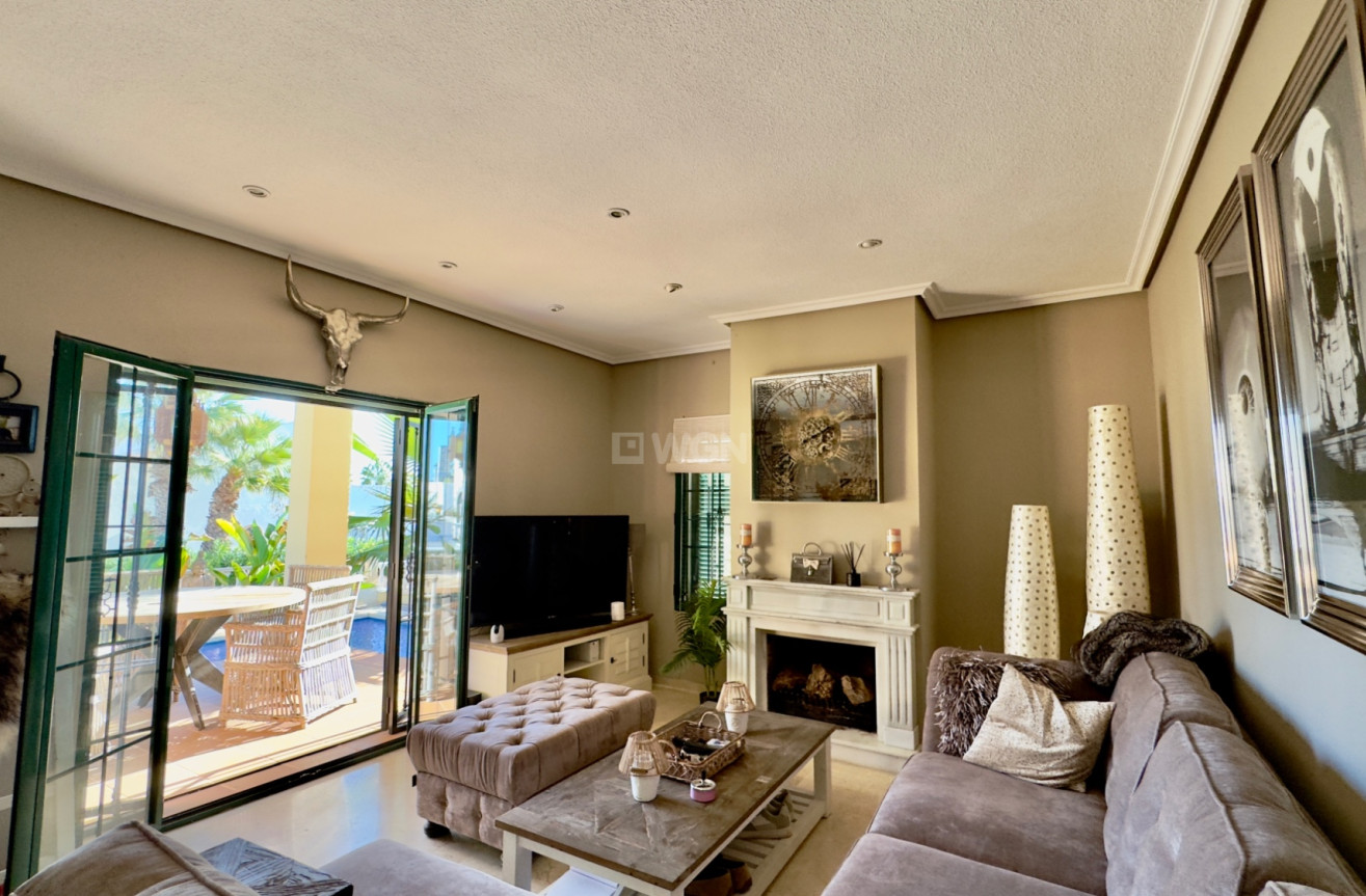 Reventa - Villa - Orihuela Costa - Costa Blanca