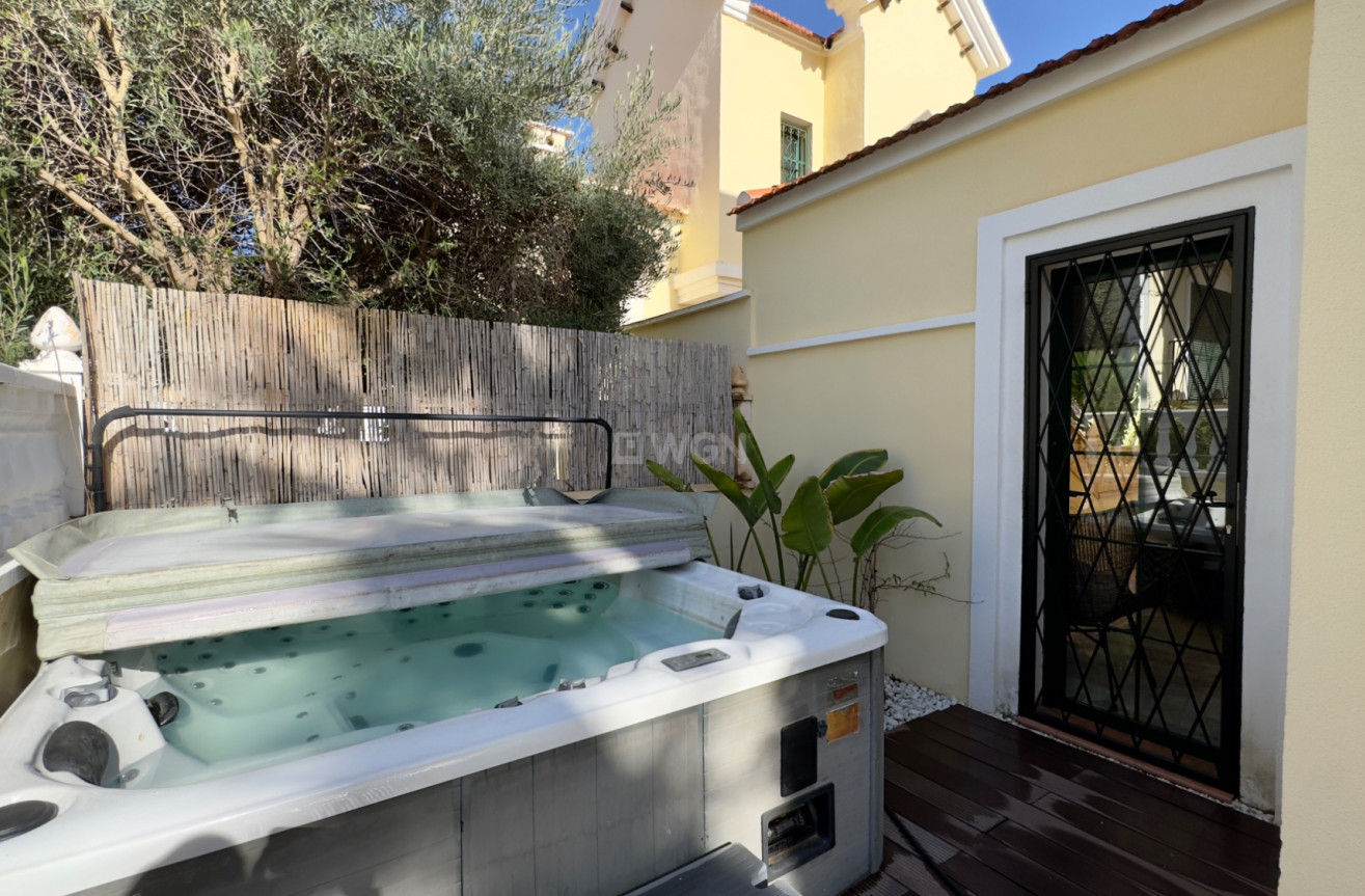 Reventa - Villa - Orihuela Costa - Costa Blanca