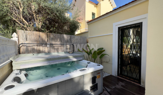 Reventa - Villa - Orihuela Costa - Costa Blanca