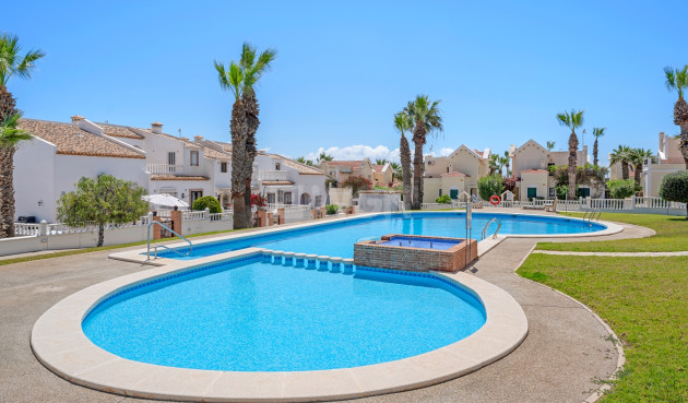 Reventa - Villa - Orihuela Costa - Costa Blanca