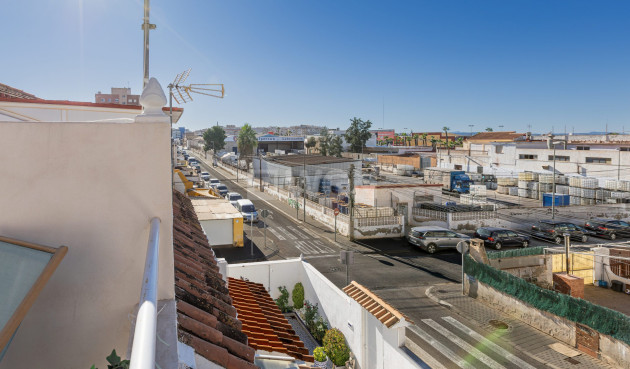 Odsprzedaż - Kamienica - Torrevieja - Costa Blanca