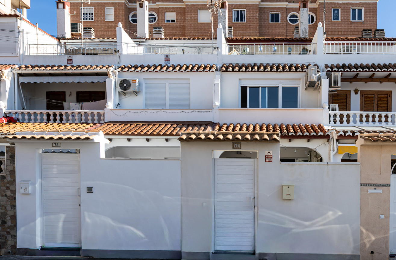 Odsprzedaż - Kamienica - Torrevieja - Costa Blanca