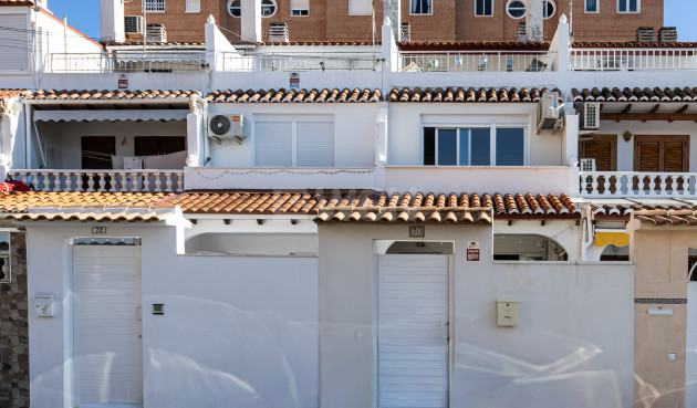 Odsprzedaż - Kamienica - Torrevieja - Costa Blanca