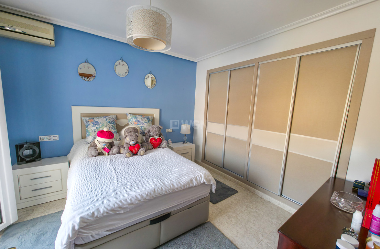 Resale - Villa - Villamartin - Costa Blanca