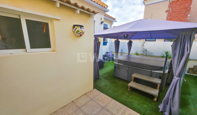 Resale - Villa - Villamartin - Costa Blanca