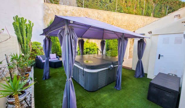 Resale - Villa - Villamartin - Costa Blanca