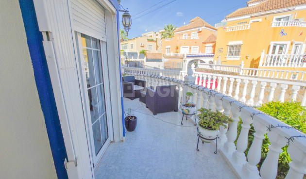 Resale - Villa - Villamartin - Costa Blanca