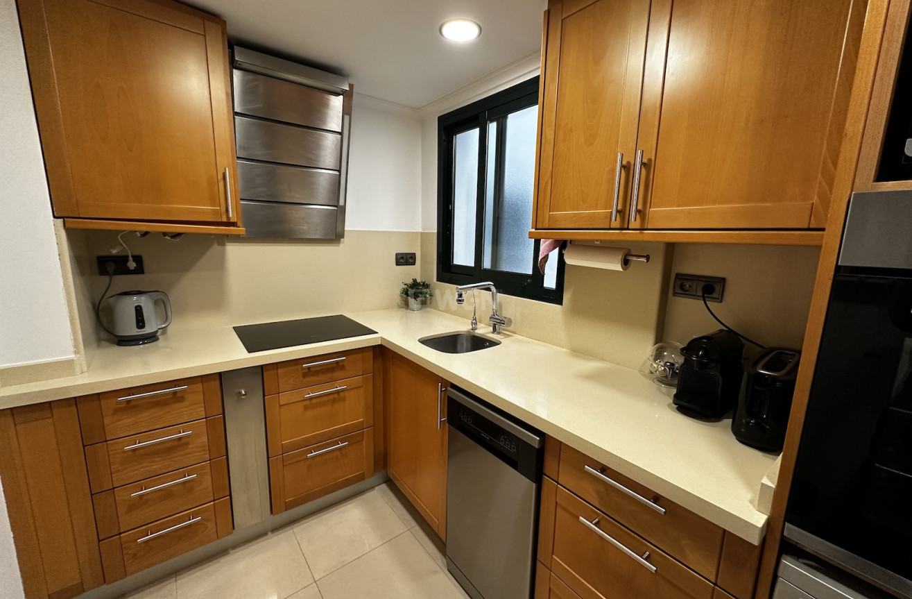 Resale - Apartment / flat - Guardamar del Segura - Costa Blanca