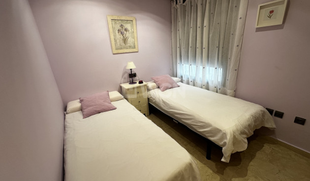 Resale - Apartment / flat - Guardamar del Segura - Costa Blanca