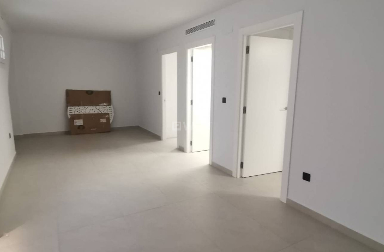 Resale - Villa - Los Montesinos - Costa Blanca