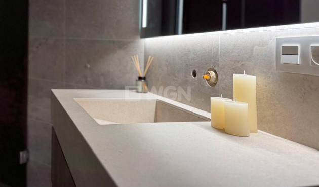 Reventa - Apartamento / piso - Torrevieja - Playa de los Locos