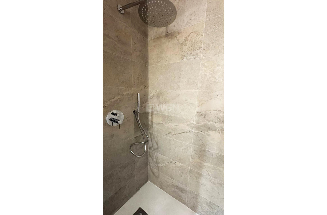 Reventa - Apartamento / piso - Torrevieja - Playa de los Locos