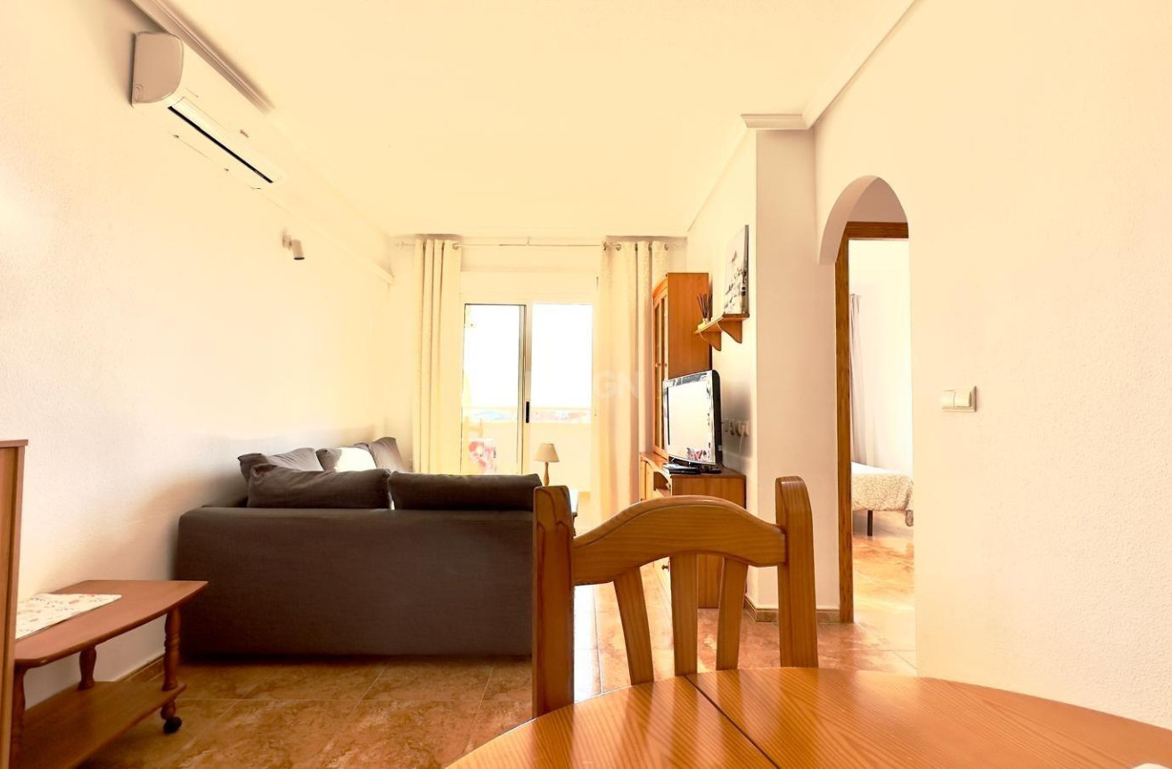 Resale - Apartment / flat - Torrevieja - Centro