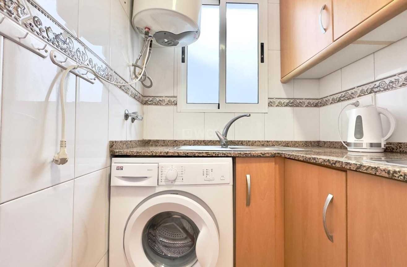 Resale - Apartment / flat - Torrevieja - Centro