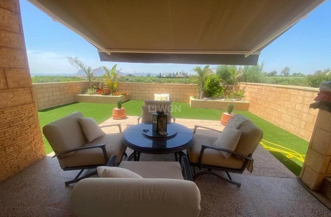 Resale - Villa - Albatera - Campo De Albatera