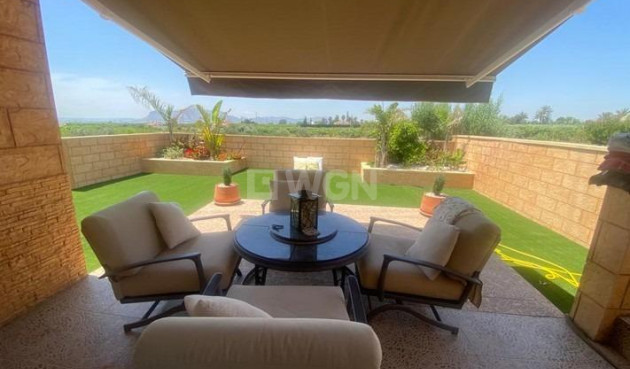 Resale - Villa - Albatera - Campo De Albatera