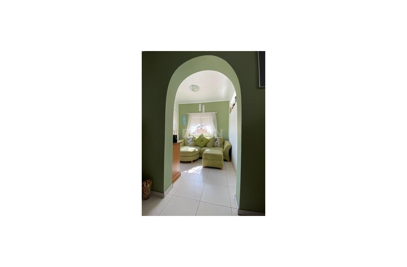 Resale - Villa - Albatera - Campo De Albatera