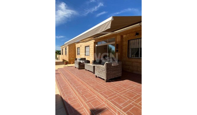 Resale - Villa - Albatera - Campo De Albatera