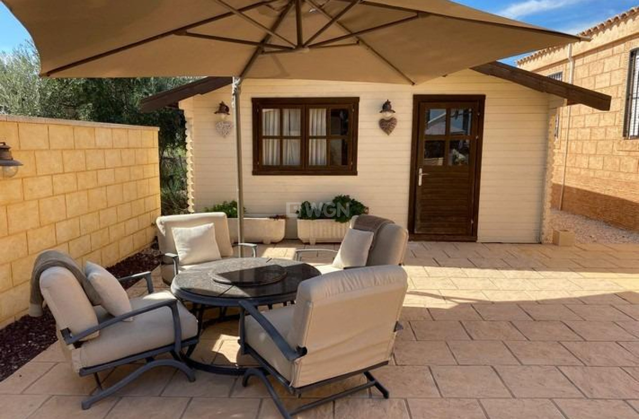 Resale - Villa - Albatera - Campo De Albatera