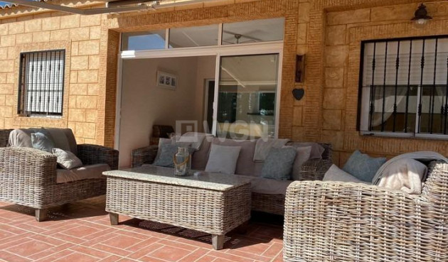 Resale - Villa - Albatera - Campo De Albatera